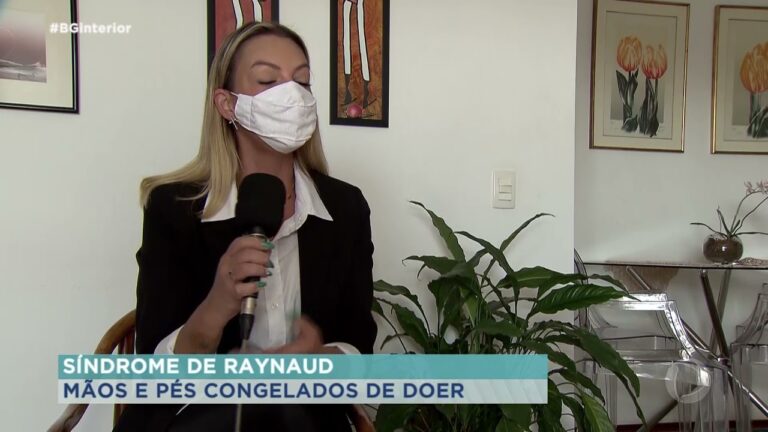 Por que minhas m&atilde;os ficaram roxas de repente?